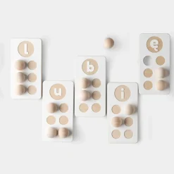Alfabet z systemem Braille’a