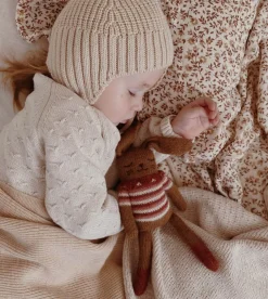 Dziergany królik z wełny alpaki - sienna vintage top