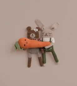 Dziergany królik z wełny alpaki - little farmer