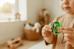 Gryzak terapeutyczny, antystresowy naszyjnik MEDIUM - Leśny Wąż