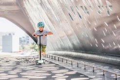 Highwaykick 5 LED Hulajnoga trójkołowa balansowa ze świecącymi kółkami 5+ Forest
