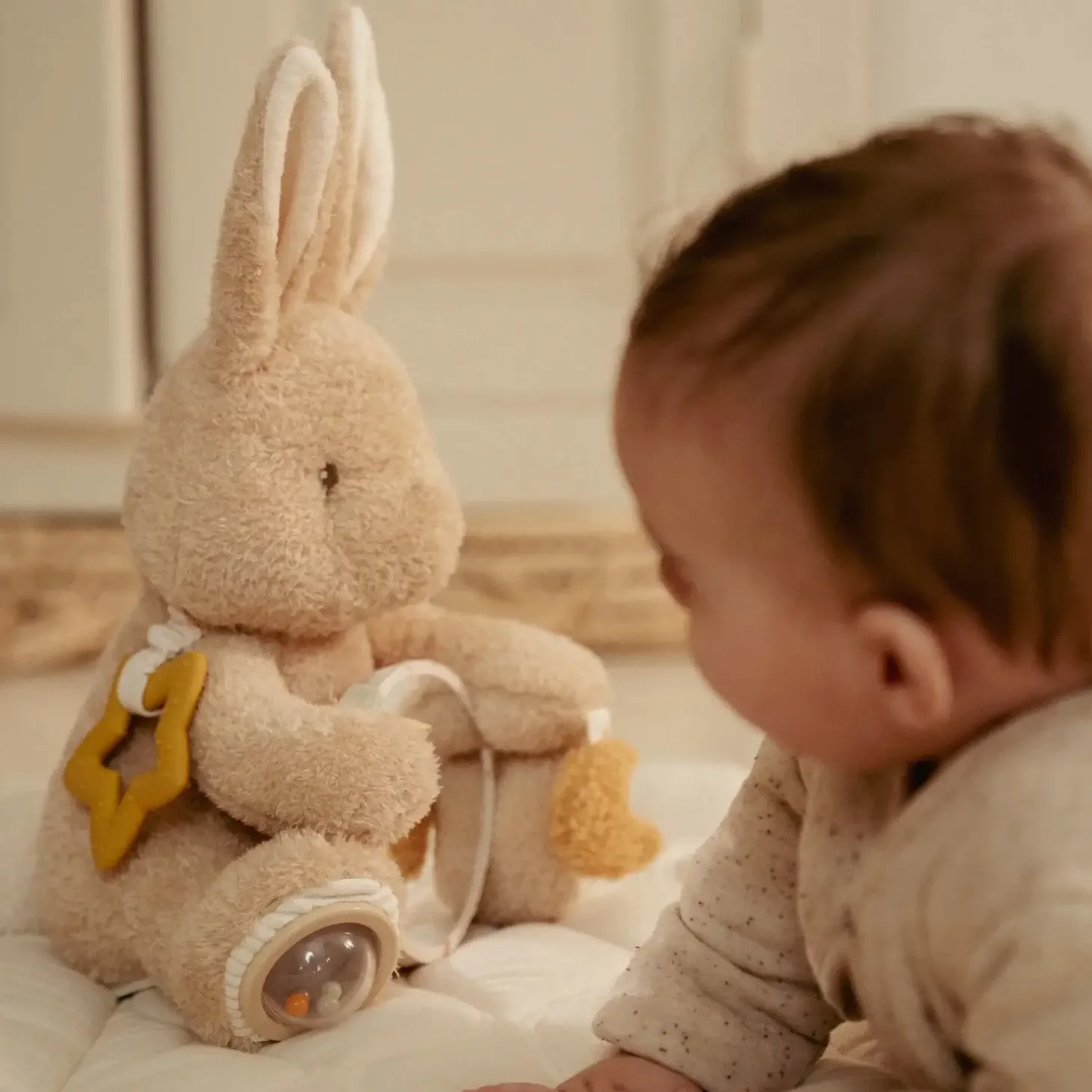 Króliczek aktywizujący Newborn Naturals