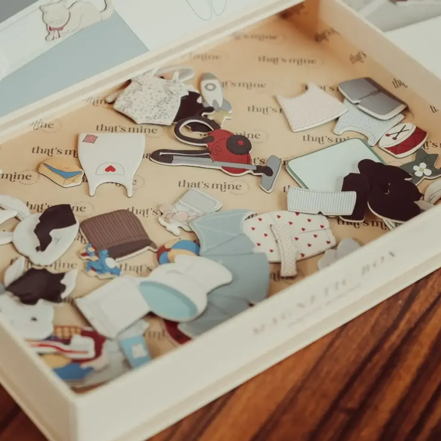 Magnetyczne pudełko Lou - Bunny