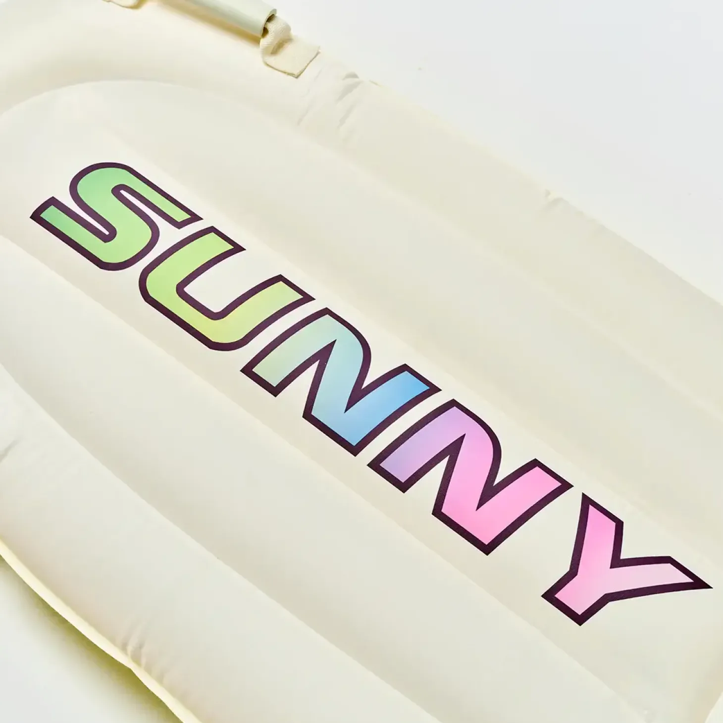 Mata do surfowania - Pool Party