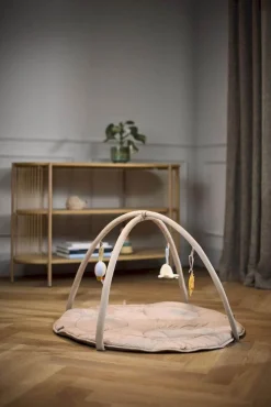 Mata edukacyjna z 3 zabawkami - Beige