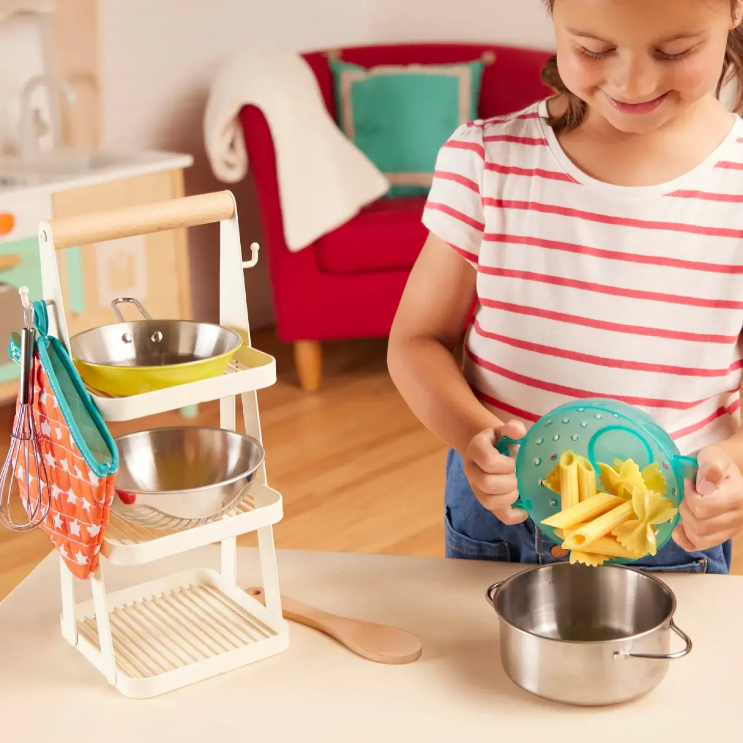 Mini Chef - Pot-n-Pan Playset - zestaw realistycznych naczyń i przyborów kuchennych ze stojakiem