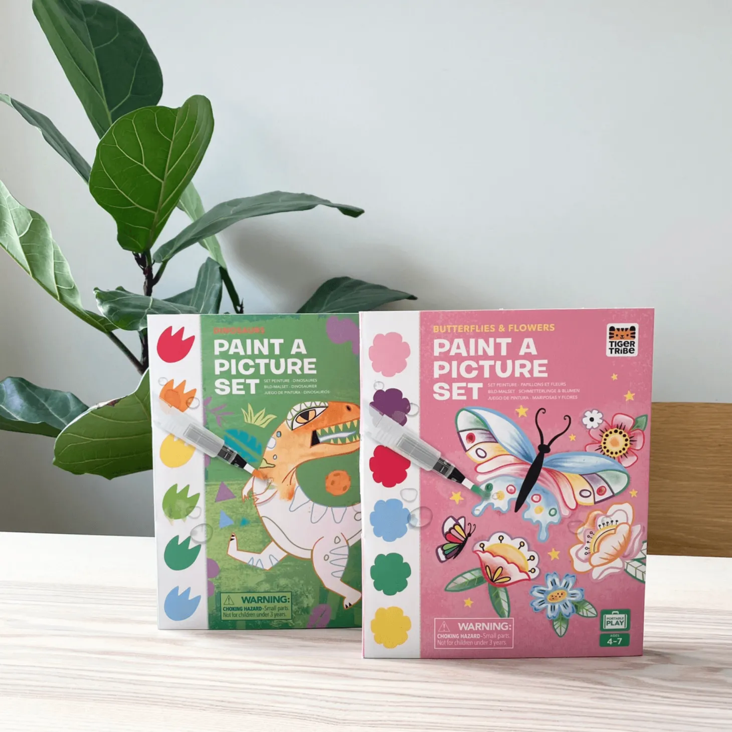 Przenośne kolorowanki wodne – Kwiaty i Motyle