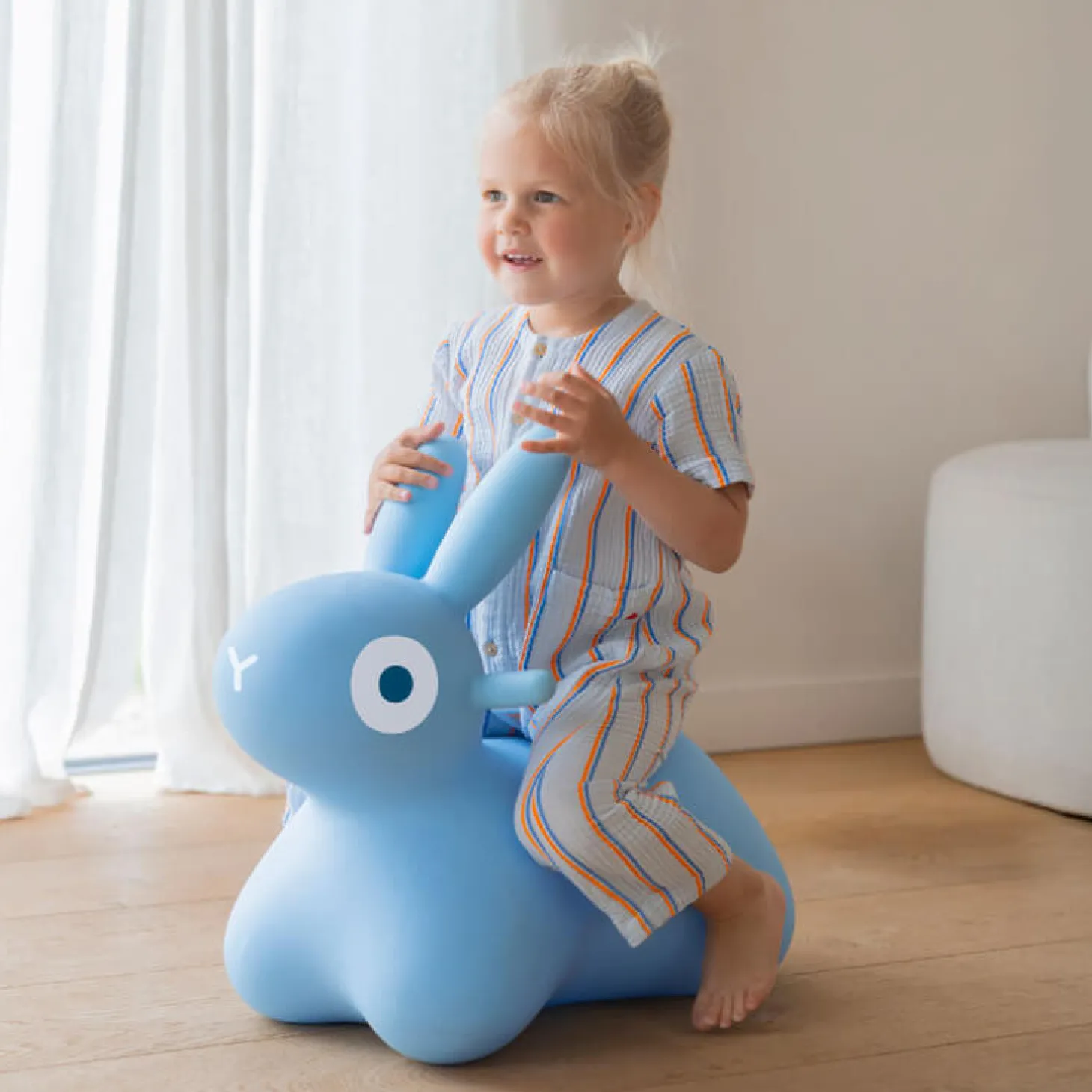 Skoczek Hoppi Bunny - Blue