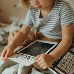 Tablet graficzny z szablonami do rysowania KIDYDRAW-MINI - dawno dawno temu